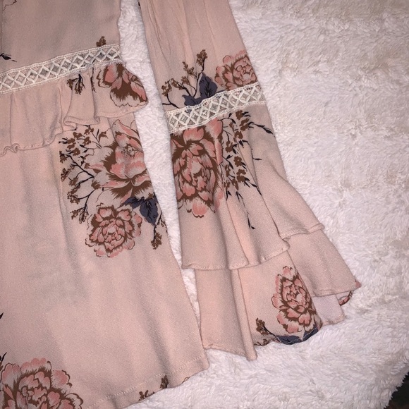 Pink Floral Romper with Cream Lace & Angel Sleeve - Picture 6 of 11